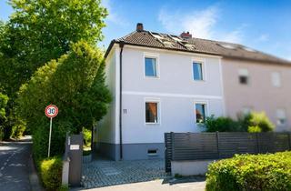 Doppelhaushälfte kaufen in 63303 Dreieich, Familienidylle in Bestlage von Dreieich mit Traumgarten & ausgebautem Dachgeschoss