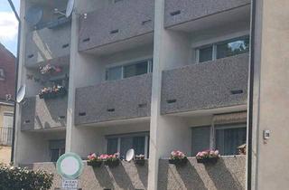 Wohnung kaufen in 90571 Schwaig, Schwaig Bei Nürnberg - 3 Zimmer Wohnung mit Balkon und 2 Keller Schwaig bei Nürnberg
