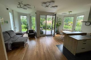 Wohnung kaufen in 82319 Starnberg, Starnberg - Direkte Seenähe & Provisionsfrei: 3 Zimmer Gartenwohnung EBK, TG