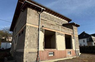 Mehrfamilienhaus kaufen in 56355 Nastätten, Nastätten - Mehrfamilienhaus in Innenstadtnähe von 56355 Nastätten