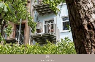 Wohnung kaufen in 60487 Bockenheim, Kapitalanlage in Bockenheim - Altbauwohnung mit zwei Balkonen