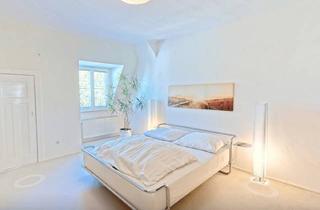 Wohnung kaufen in Treskowstraße 52, 13156 Niederschönhausen, PROVISIONSFREIES Anlagepaket: Dachgeschossrohling & Kapitalanlage mit Zusammenlegungsoption
