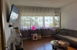 Wohnung kaufen in Freiherr-Vom-Stein-Str. 37, 63303 Dreieich, Frisch Renovierte 2 Zimmerwohnung mit EBK im Hochparterre freiwerdend