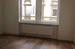 Wohnung mieten in Hirsauerstraße 142, 75180 Dillweißenstein, Ansprechende 4-Zimmer-Wohnung mit Balkon und Stellplatz in PF