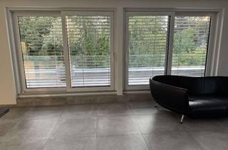 Wohnung mieten in Otto-Klein-Straße 31, 50858 Junkersdorf, Helle 76 m² 2-Zimmer-Penthause-Wohnung in Junkersdorf – 20 m² Terrasse mit Markise & Klimaanlage