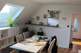 Wohnung mieten in Auf Der Steinbreche, 51491 Overath, Freundliche 3-Zimmer-Wohnung im 2 Parteienhaus mit Einbauküche in Overath-Neichen
