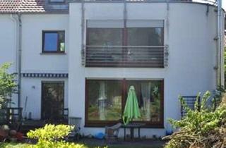 Einfamilienhaus kaufen in 60599 Sachsenhausen, Modernes Einfamilienhaus in schöner Randlage mit Kamin, Garage, großer Garten und Dachterrasse!