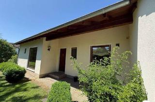 Einfamilienhaus kaufen in 92237 Sulzbach-Rosenberg, Freistehendes Einfamilienhaus in Sulzbach-Rosenberg auf großzügigem Grundstück in attraktiver Lage
