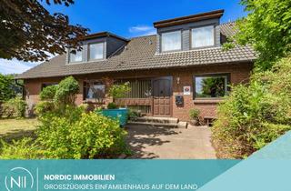 Einfamilienhaus kaufen in 24802 Emkendorf, Großzügiges Einfamilienhaus mit Einliegeroption und viel Platz für die ganze Familie