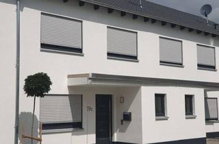 Haus mieten in Aitrangerstraße 19 d, 87640 Biessenhofen, attraktives Reihenhaus KFW 40 + mit fünf Zimmern in Biessenhofen, Ebenhofen mit Entkalkungsanlage