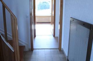 Haus mieten in 42659 Burg, Ruhig wohnen in freistehendem Einfamilienhaus auf zwei Etagen in Solingen
