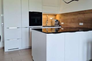Wohnung kaufen in 86368 Gersthofen, Exklusive 2-Zimmer-Immobilie mit Südbalkon und Tiefgaragenstellplatz
