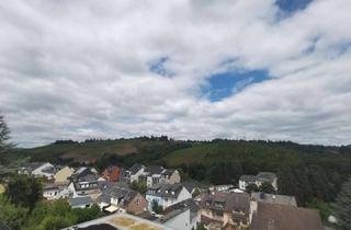 Wohnung mieten in Auf Der Ayl 59, 54295 Trier, Frisch renovierte 1-Zimmer-Wohnung mit Balkon und Einbauküche