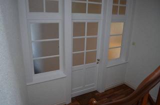 Wohnung mieten in 41065 Lürrip, Schicke vollständig renovierte 3-Zimmer-Altbauwohnung mit Balkon. -optional mit Büro im EG-