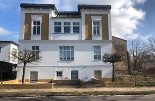Wohnung mieten in Rudolf-Breitscheid-Str. 52, 15537 Erkner, Helle 3,5-Zimmer-Altbauwohnung (102 m²) mit eigenem Garten- & Stellplatz in Erkner
