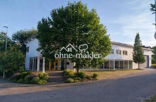 Anlageobjekt in 71549 Auenwald, Wohn- & Geschäfts- Haus - vielseitig nutzbar, 479m² groß, 15 Zimmer, Halle und Garten