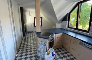 Wohnung mieten in Am Schellmer, 63679 Schotten, Ruhiges Wohnen im Grünen – Gemütliche 3-Zimmer-Dachgeschosswohnung Schotten OT Betzenrod