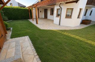 Haus kaufen in 85084 Reichertshofen, Provisionsfrei - Familienfreundliche DHH mit Garten, PV-Anlage und außergewöhnlich viel Stauraum