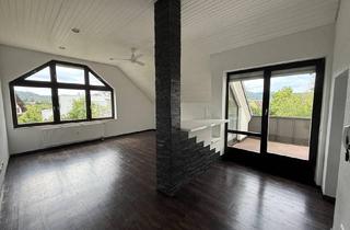 Wohnung kaufen in 73431 Aalen, Exklusive Dachgeschosswohnung in Aalen-Blümert | 79 m² | Balkon | Garage | provisionsfrei