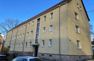 Wohnung kaufen in 09337 Hohenstein-Ernstthal, Provisionsfreie Kapitalanlage: Modernisierte 3-Raum-Wohnung mit Einbauküche in ruhiger Wohnlage