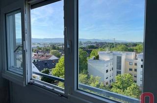 Wohnung kaufen in 68519 Viernheim, Sofort frei: Attraktive 2-ZKB im 7. OG mit Aufzug und PKW Stellplatz in Viernheim-Ost