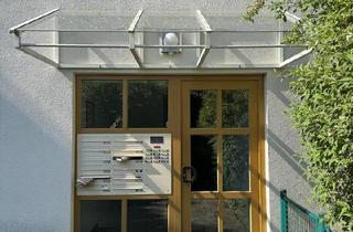 Wohnung kaufen in 85399 Hallbergmoos, Hallbergmoos - 2 Zi DG Wohnung mit Dachspitz und TG in Hallbergmoos