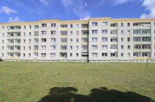 Wohnung kaufen in 19370 Parchim, Frei ab 11/2026 für Selbstbezug oder Neuvermietung: 2-Zi.-Wohnung mit Balkon in Parchim