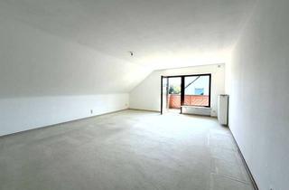 Wohnung kaufen in 61267 Neu-Anspach, Charmante Dachgeschosswohnung mit viel Platz und Potenzial in ruhigem 3-Parteienhaus