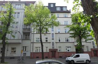 Wohnung kaufen in Seesener Str. 74, 10709 Wilmersdorf, Bezugsfrei nahe S- Bahnhof Hohenzollerndamm: Attraktive Dreizimmerwohnung in zentraler Lage