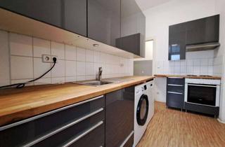 Wohnung kaufen in Stralauer Allee 17C, 10245 Friedrichshain, Leerstehende 4-Zimmer-Wohnung mit Balkon