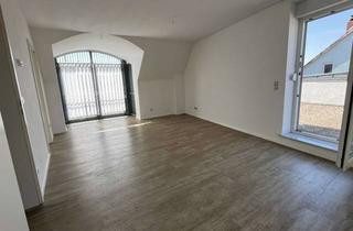 Wohnung kaufen in Grabenstraße 1a, 65439 Flörsheim, Bezugsfreie 2-Zimmer-Eigentumswohnung mit sonniger Dachterrasse und Tiefgaragenstellplatz