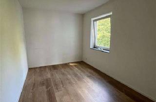 Sozialwohnungen mieten in Burbachstr. 33, 51399 Burscheid, *NUR mit WBS* Geräumige 3-Zimmer-Wohnung mit ca. 82 m² in Burscheid