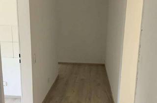 Wohnung mieten in Haendelweg 14, 44575 Castrop-Rauxel, Helle 3 Zimmerwohnung mit Balkon frisch renoviert!