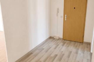 Wohnung mieten in 18437 Grünthal-Viermorgen, Helle 3-Zimmer-Wohnung mit Balkon in Grünhufe