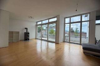 Penthouse mieten in 72762 Reutlingen, seniorengerecht - 3,5-Zimmer-Penthouse inkl. TG Stellplatz -in zentrumsnaher Lage