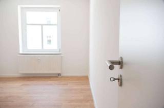 Wohnung mieten in 09126 Lutherviertel, Sanierte 2-Zimmer-Altbauwohnung mit Wannenbad in Uni-Nähe