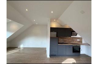 Wohnung mieten in Spinnenbergstraße 49, 97320 Albertshofen, Wohnen mit Charakter: 1 -Zimmer-Dachgeschosswohnung in Albertshofen
