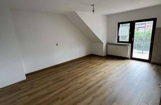 Wohnung mieten in Saargemünder Straße 173, 66130 Saarbrücken, Renovierte 3 ZKB Nähe Globus / Balkon / Gartennutzung
