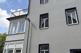 Wohnung mieten in 61462 Königstein, Traumhafte 3-Zimmer-Wohnung in Königstein: Riesige Dachterrasse, Parkett, EBK, neues Bad