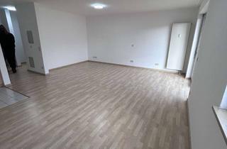 Wohnung mieten in Kaeppelstraße 12, 90491 Nürnberg, Zuhause mit Balkon in St. Jobst