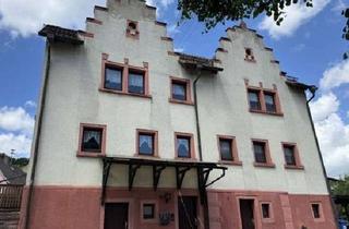 Einfamilienhaus kaufen in 74834 Elztal, Marko Winter Immobilien-Dallau: Großzügiges Einfamilienhaus mit viel Platz und vielseitiger Nutzung