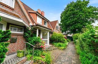 Haus kaufen in 22869 Schenefeld, Viel Platz für die ganze Familie: Reihenmittelhaus auf drei Ebenen und eigenem Garten