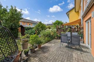 Reihenhaus kaufen in 15234 Lichtenberg, Grüne Reihenhaus-Oase mitten in Frankfurt: 5 Zimmer, Garten & Carport