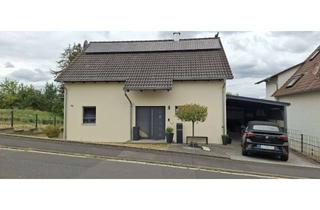 Haus kaufen in 35460 Staufenberg, Tolles Zuhause in Staufenberg mit Solar, Terrasse mit Garten, Pelletofen