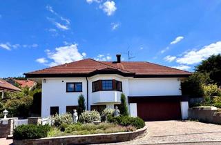 Villa kaufen in 73614 Schorndorf, Rarität am Schorndorfer Immobilienmarkt – Freistehende Villa mit großem Traumgrundstück.