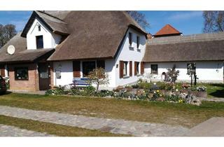 Einfamilienhaus kaufen in 18347 Ostseebad Ahrenshoop, Ahrenshoop: Leeres Einfamilienhaus mit ca. 250 m² und 550 m² Grundstück per SOFORT zu VERKAUFEN