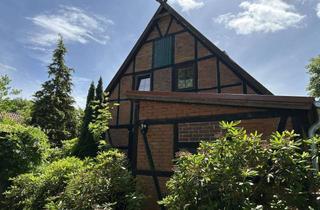 Haus kaufen in 21368 Dahlenburg, Handwerker aufgepasst ! Fachwerkhaus auf großem Grundstück in Dahlenburg OT Ellringen