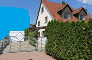 Doppelhaushälfte kaufen in Am Leutzmannshof 12, 91126 Wolkersdorf, Großzügige Doppelhaushälfte – Sofort einziehen & nach Ihren Wünschen gestalten!