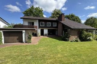 Einfamilienhaus kaufen in 32756 Detmold, Einfamilienhaus mit zusätzlichem Baugrundstück in TOP-Lage von Detmold