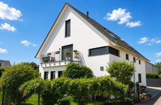 Einfamilienhaus kaufen in Fröschauweg 18, 68799 Reilingen, Exklusives Freistehendes Einfamilienhaus mit Einliegerwohnung in Reilingen zu verkaufen